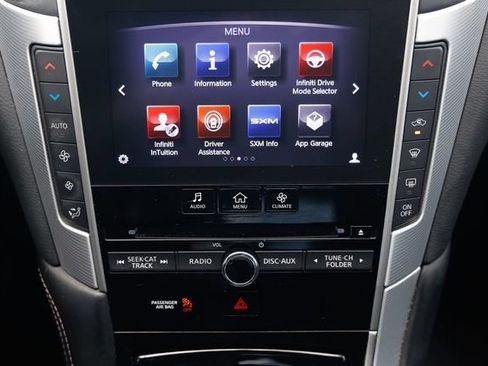 Used 2019 INFINITI Q50 Luxe w/ Cargo Package (L96) RWD image 34