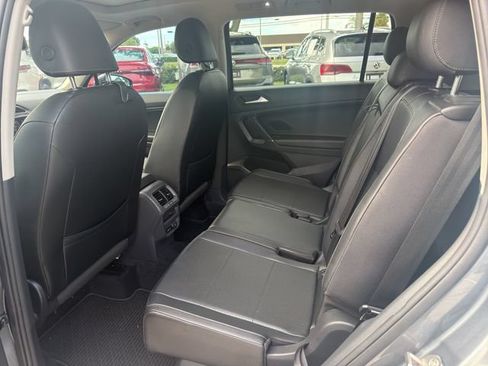 Used 2020 Volkswagen Tiguan SE w/ Panoramic Sunroof Package FWD image 14