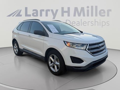 Used 2017 Ford Edge SE FWD image 7