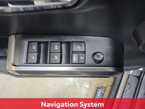 Certified 2022 Toyota Tacoma Limited image 32