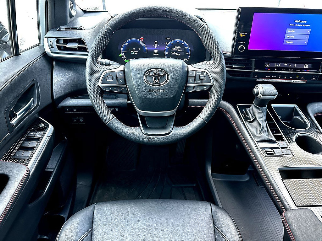 New 2026 Toyota Sienna XSE FWD image 17