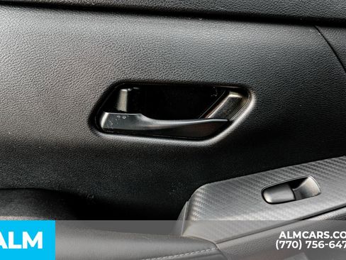 Used 2025 Nissan Sentra SV w/ All-Weather Package FWD image 56
