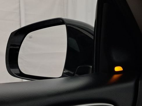 Used 2019 INFINITI QX60 Luxe w/ Essential Package image 15