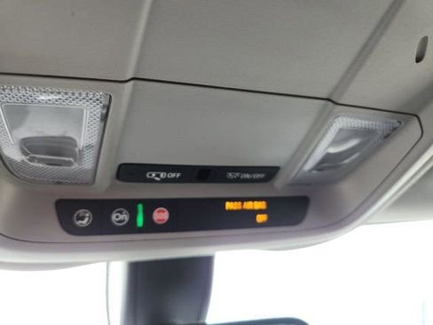 Certified 2019 Chevrolet Equinox LT image 14