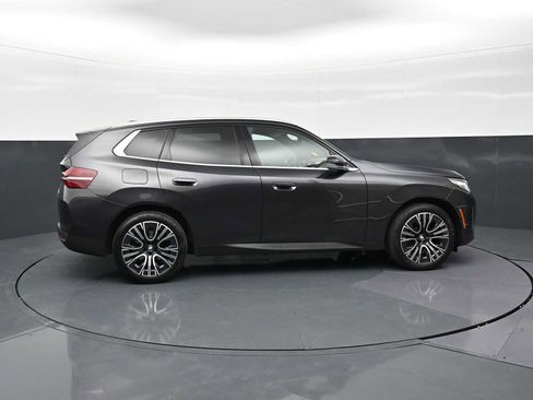 Used 2025 BMW X3 xDrive30i w/ Convenience Package image 4