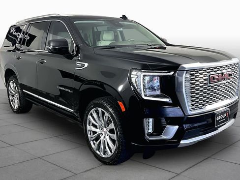 Used 2024 GMC Yukon Denali RWD image 3