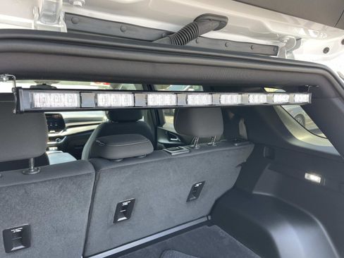 Used 2025 Chevrolet Equinox LT FWD image 25