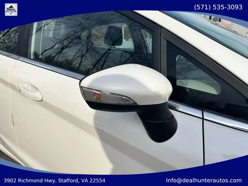 Used 2016 Ford Fiesta Titanium FWD image 5