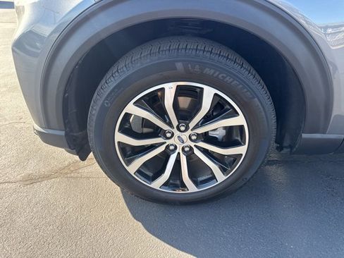 Used 2025 Ford Explorer ST-Line image 27