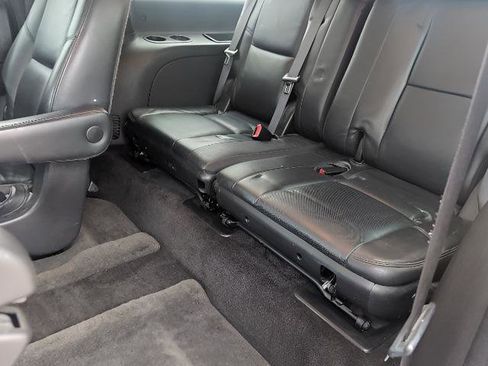 Used 2007 Cadillac Escalade ESV AWD w/ Information Package image 50