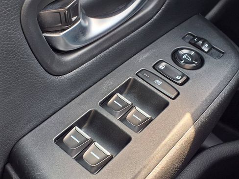 Used 2023 Honda Pilot Touring image 20