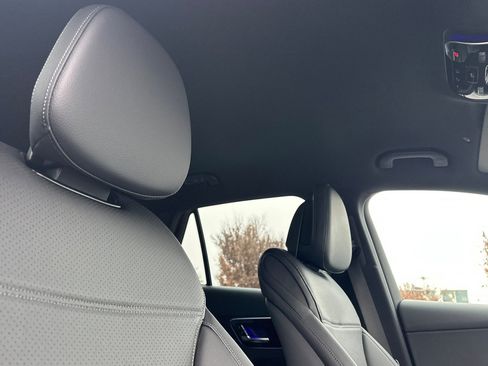 New 2026 Mercedes-Benz GLC 300 4MATIC image 17