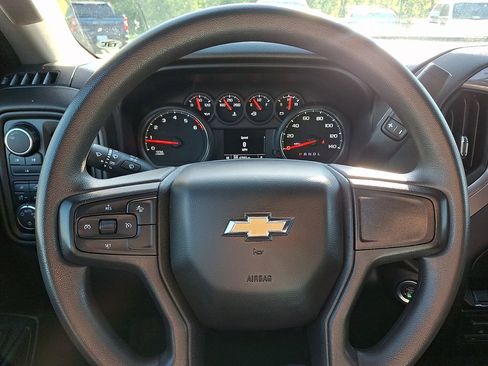 Used 2024 Chevrolet Silverado 2500 Custom w/ Custom Value Package AWD/4WD image 18