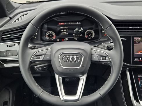 New 2025 Audi Q7 2.0T Premium Plus image 14