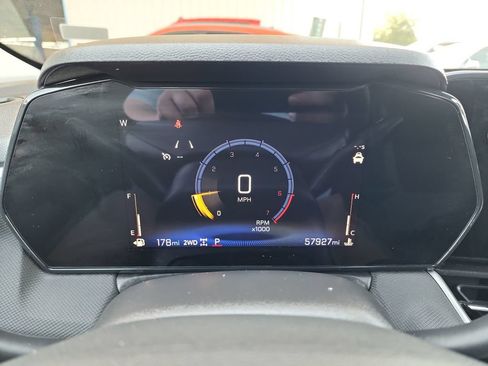 Used 2025 Chevrolet TrailBlazer LT AWD/4WD image 22