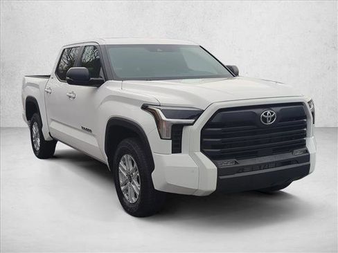 Used 2025 Toyota Tundra SR5 image 3