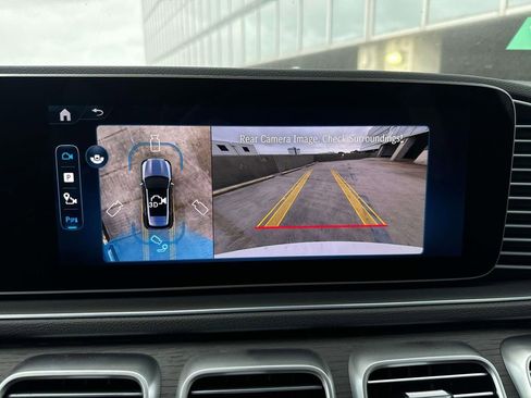 Used 2025 Mercedes-Benz GLE 450e 4MATIC image 12