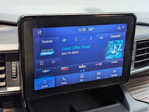 Used 2020 Ford Explorer Limited AWD/4WD image 30
