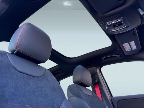 New 2026 Mercedes-Benz GLA 35 AMG 4MATIC image 14