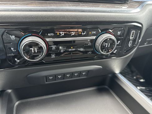 Certified 2024 Chevrolet Silverado 3500 LTZ w/ LTZ Plus Package image 19