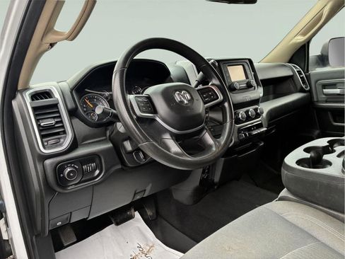 Used 2019 RAM 3500 Big Horn w/ Protection Group AWD/4WD image 18