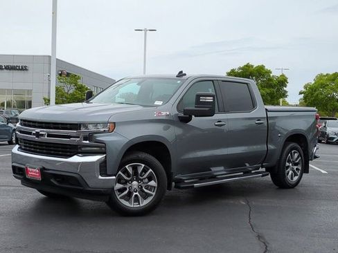 Used 2020 Chevrolet Silverado 1500 LT w/ All-Star Edition AWD/4WD image 2