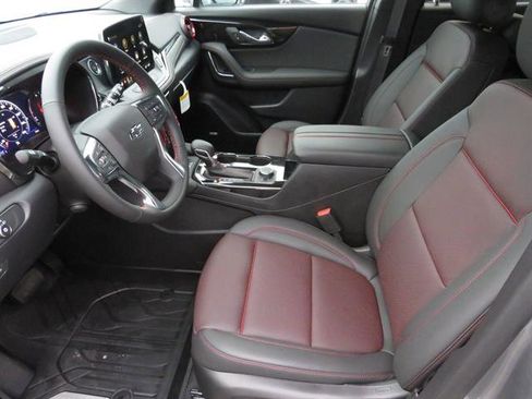 New 2025 Chevrolet Blazer RS w/ Enhanced Convenience Package image 16