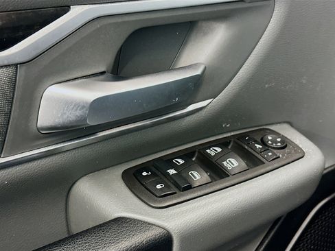 Used 2022 RAM 1500 Big Horn image 15
