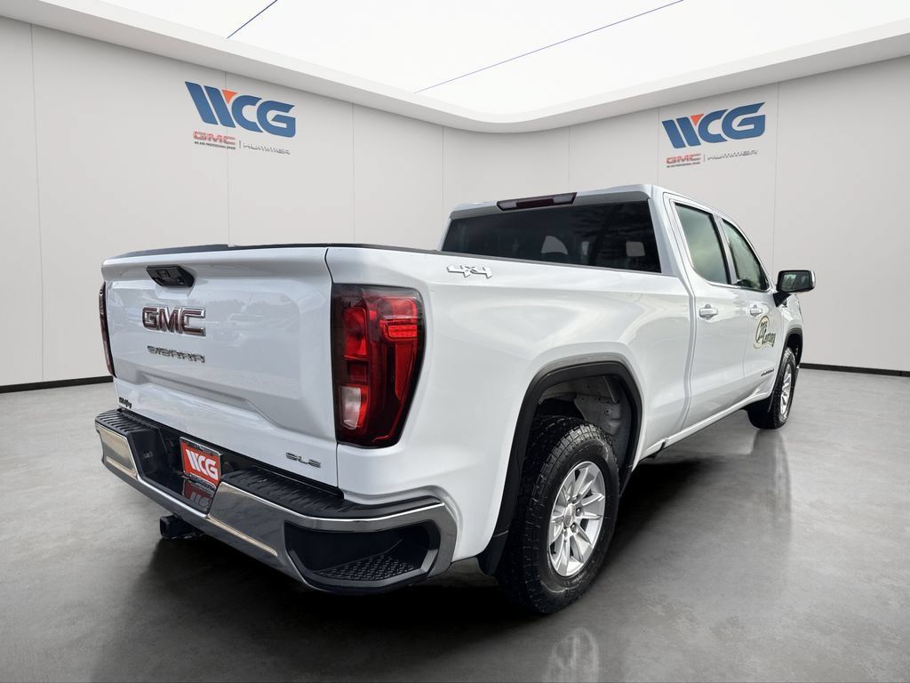 Used 2023 GMC Sierra 1500 SLE AWD/4WD image 3