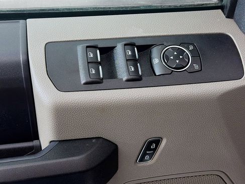 Used 2022 Ford F250 XL w/ Power Equipment Group image 25