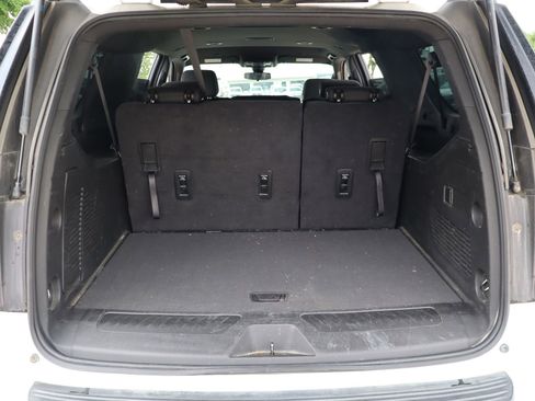 Used 2022 GMC Yukon XL SLE AWD/4WD image 26