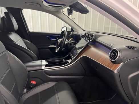 Used 2023 Mercedes-Benz GLC 300 GLC 300 image 21