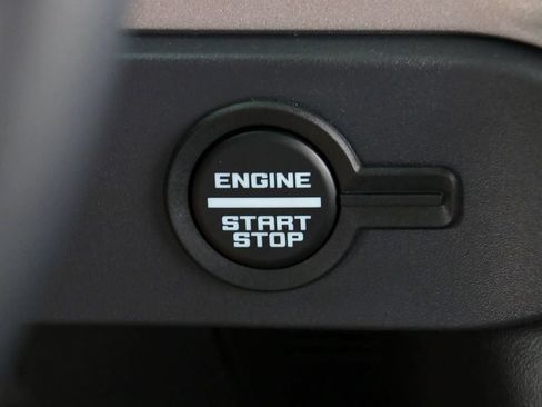 New 2026 Ford Bronco Outer Banks w/ Sasquatch Package AWD/4WD image 12