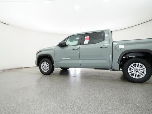 New 2025 Toyota Tundra SR5 w/ SR5 Premium Package RWD image 22