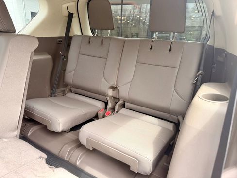 Used 2018 Lexus GX 460 w/ Navigation Package image 25