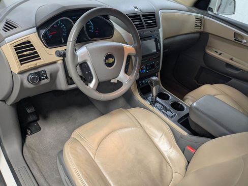 Used 2012 Chevrolet Traverse LT AWD/4WD image 12