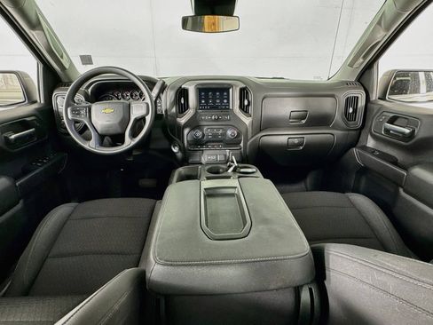 Used 2022 Chevrolet Silverado 1500 Custom AWD/4WD image 24