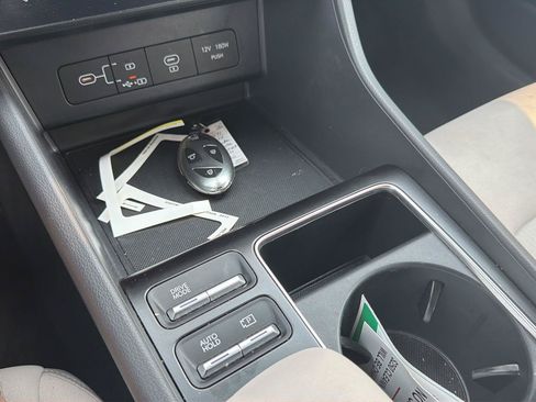 Used 2024 Hyundai Sonata SEL FWD image 16
