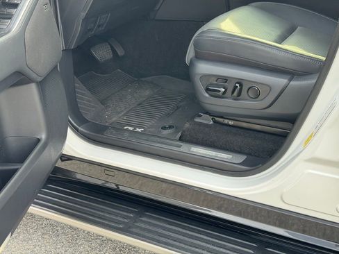 Certified 2024 Lexus GX 550 image 26