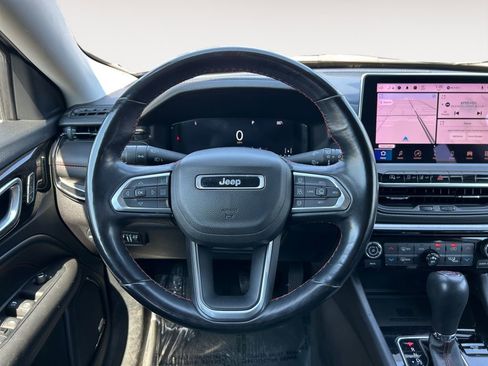 Used 2022 Jeep Compass Trailhawk w/ Trailhawk Elite Group image 14