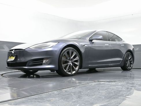 Used 2021 Tesla Model S Long Range image 56