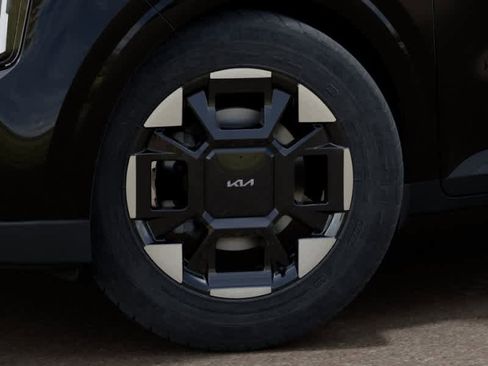New 2026 Kia Carnival EX FWD image 9