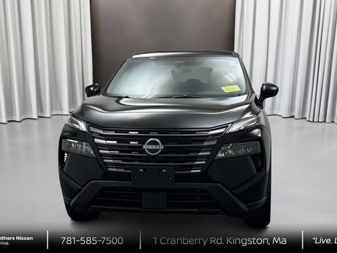 New 2026 Nissan Rogue SV w/ Cold Weather Package AWD/4WD image 2