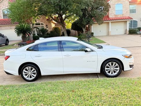 Used 2019 Chevrolet Malibu LT FWD image 11