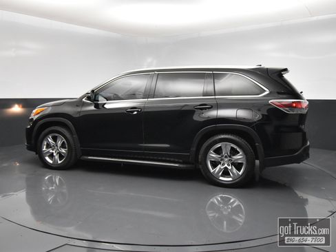 Used 2015 Toyota Highlander Limited Platinum AWD/4WD image 3