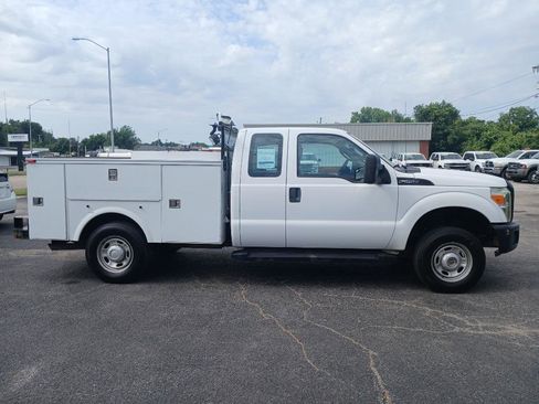 Used 2011 Ford F250 XL image 5