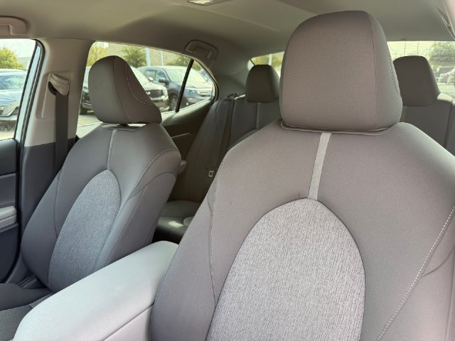Used 2024 Toyota Camry LE FWD image 11