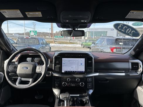 Used 2023 Ford F150 Lariat w/ Equipment Group 502A High image 13