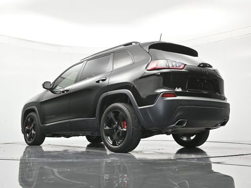 Used 2020 Jeep Cherokee Latitude Plus w/ Cold Weather Group FWD image 41