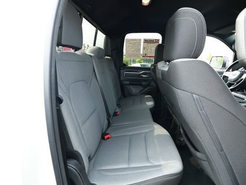 Used 2022 RAM 1500 Big Horn RWD image 30